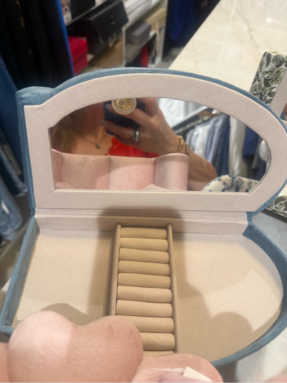 Jewelry box small couches with mirror rings and jewelry holder inside New pick 1 - Picture 9 of 10